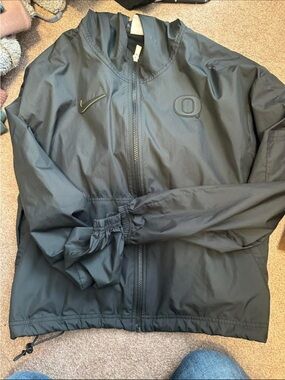 Nike Women’s Dark Gray Hooded Windbreaker Jacket with Oregon 'O'